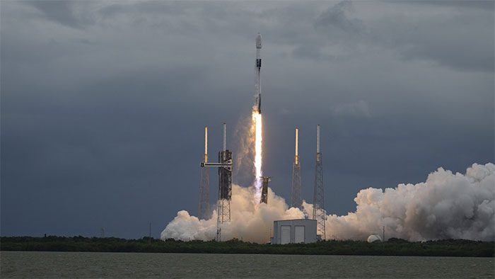 SpaceX's Falcon 9 rocket carrying the Hera spacecraft lifts off