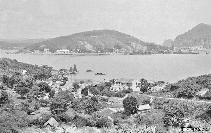 Cua Luc Bay photographed from Bai Chay towards Hon Gai in 1927.