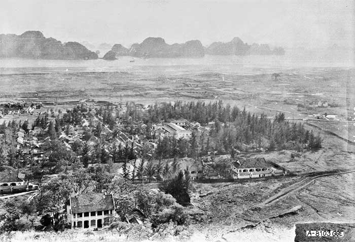 A residential area in 1920, now part of Quang Yen town.