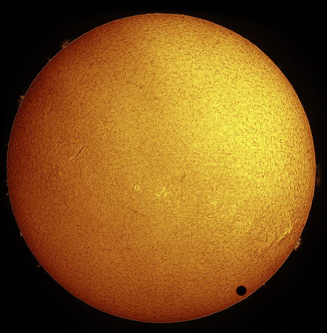 Viewing Venus Transit Across the Sun from Earth