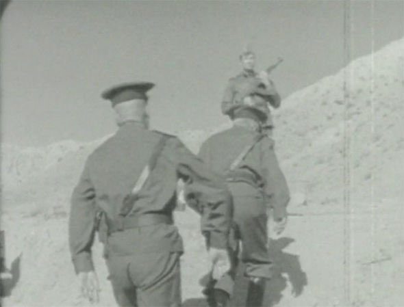 Soviet officers and experts also came to investigate the tombs of the Egyptian pyramids.