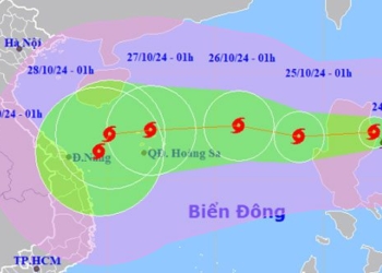 storm approaches the south china sea today movement direction 137439