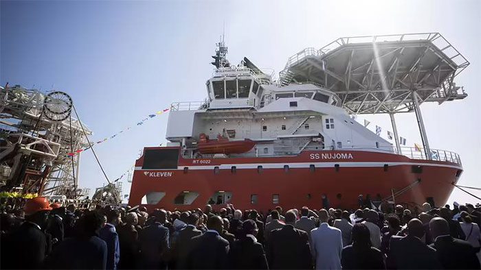 Inauguration of a diamond exploration vessel valued at $157 million.