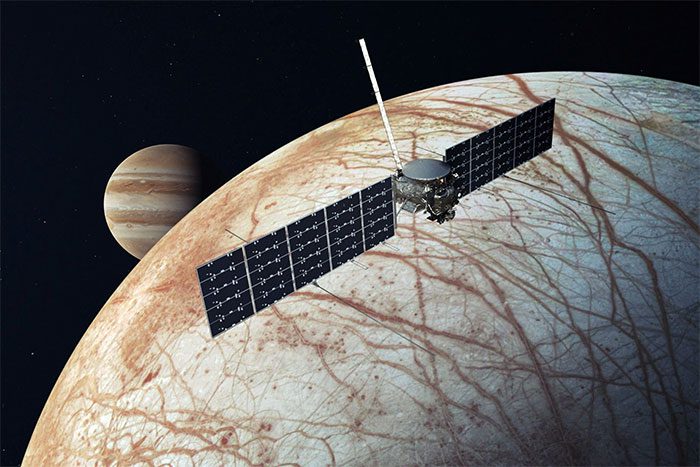 The Europa Clipper spacecraft will enter and exit radiation fields to avoid prolonged exposure.