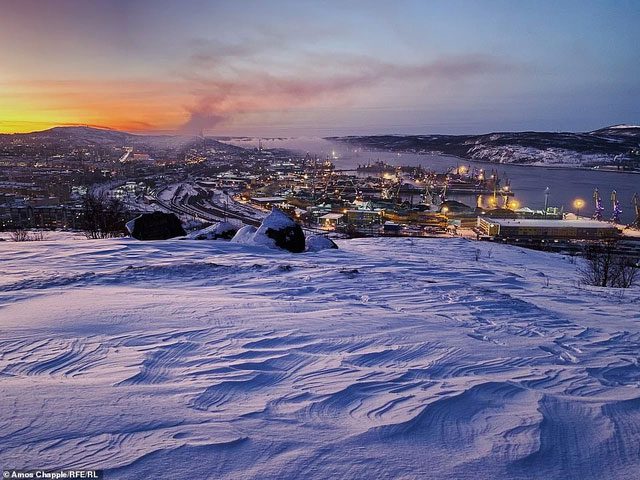 Snow covers Murmansk for most days of the year.