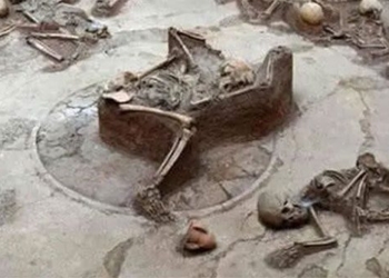 the amazing thing found in a 4000 year old tomb in china 122876