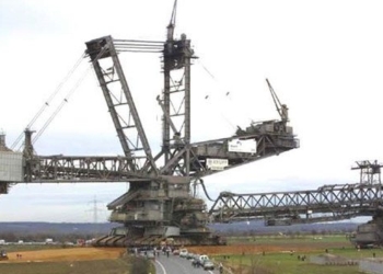 the largest movable monster in the world weighing up to 13 500 tons 107266