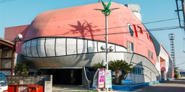 the strangest love hotels in japan 138095