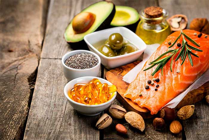 Foods rich in omega-3 and omega-6 help reduce the risk of various cancers