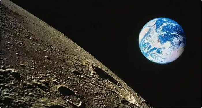 Neil Armstrong saw the Earth as a complete sphere when standing on the Moon.