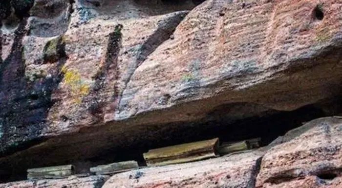 An elderly farmer claims the coffins were transported by a "heavenly cart." 