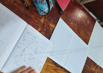 triangle appears on paper 2 students surprisingly prove the mathematical theorem aged 2 500 years 137554