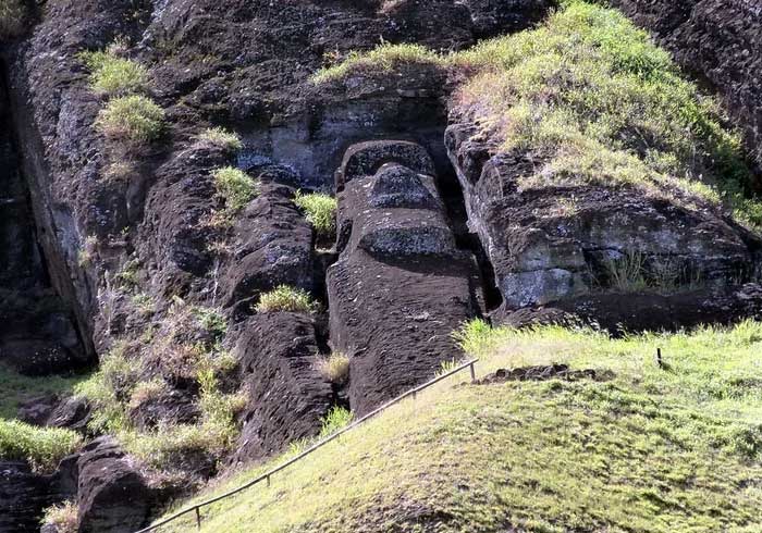 tuong moai 5