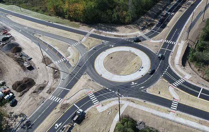 Americans tend to avoid intersections with roundabouts.