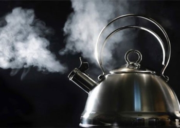 why water temperature does not change even when boiling