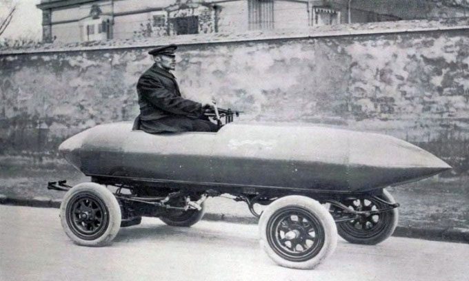 Camille Jenatzy driving the Le Jamais Contente.