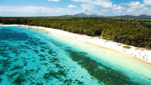 The Marvelous Beauty: The 'Underwater Waterfall' at Mauritius