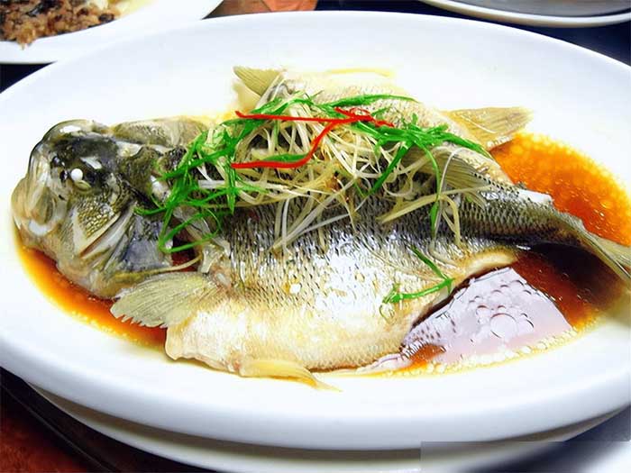 Steamed fish with soy sauce - a beloved dish.