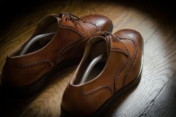 Placing shoes on the table