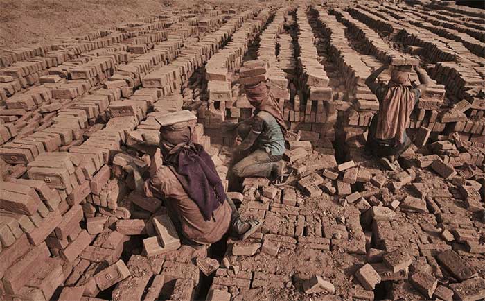 The production of red bricks causes significant environmental pollution.