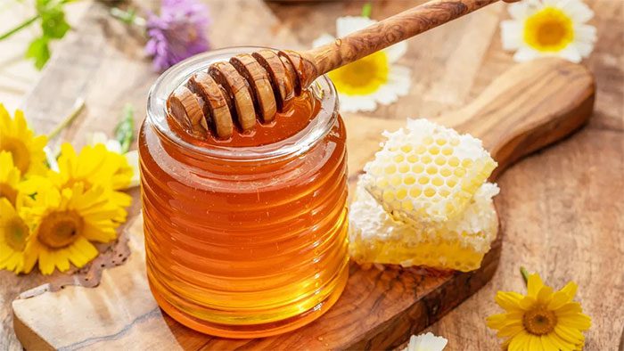 There are at least 300 types of honey known today