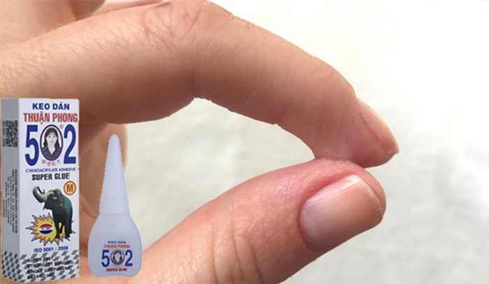 502 glue has a very strong adhesive ability.