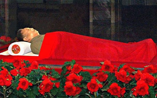 The body of Kim Jong-il at Kumsusan Memorial Palace in Pyongyang during the national mourning period.