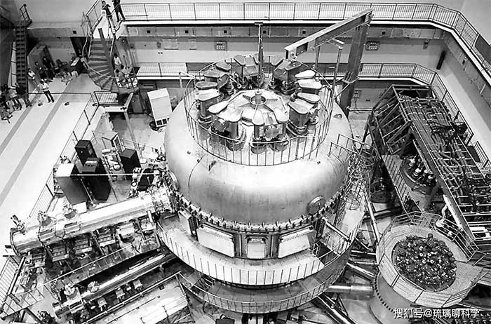 Nuclear reactor.