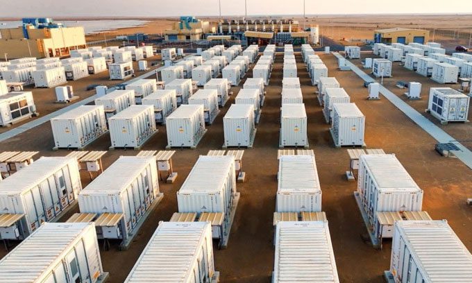 The largest solar energy storage microgrid in the world will be built in Saudi Arabia.