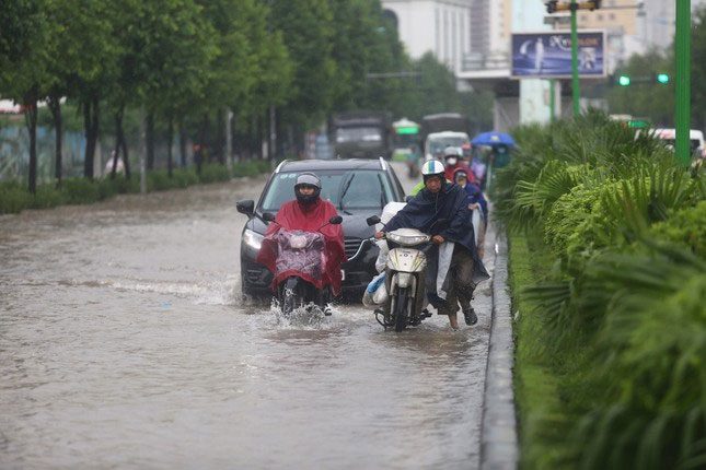 Heavy rain covering the northern region today.