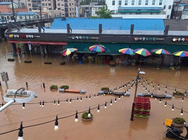 Dangjin traditional market flooded due to heavy rain in Dangjin, South Chungcheong Province