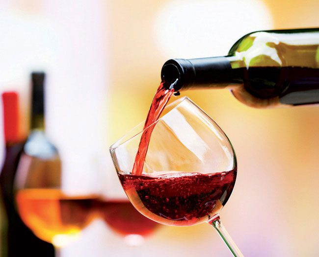 Low alcohol content wines have a light and sweet flavor when enjoyed.