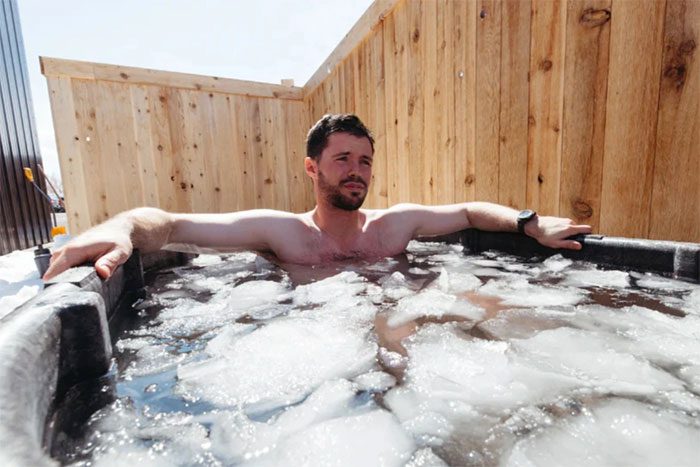 Ice baths remain a controversial treatment method lacking scientific proof