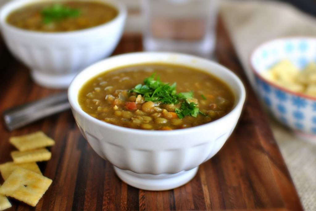 Brazilians often enjoy their first meal of the new year with lentil soup or lentils and rice.