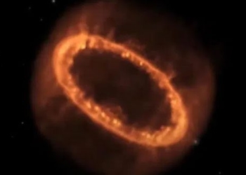 the circular fire from another universe appears near us causing scientists to be puzzled 120535