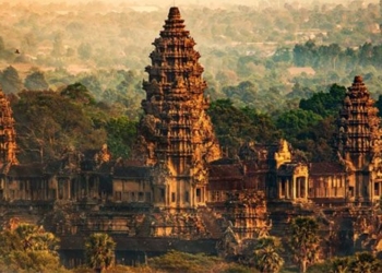 the secrets hidden in angkor wat that are forgotten 128503