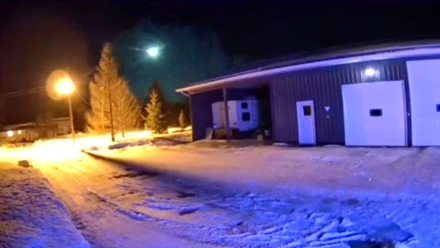 In just a few days, two meteors fell in Canada.