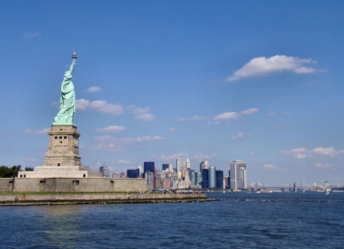 The final agreed location was a small island facing the harbor of New York City.