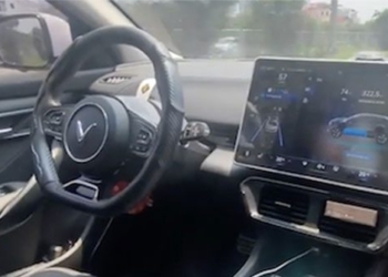 vinfast vf8 driverless test drive on vietnamese streets 135788