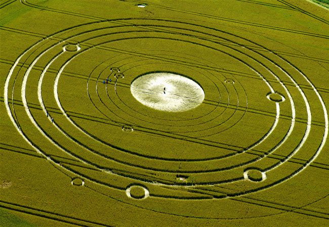 Mysterious circles in the fields