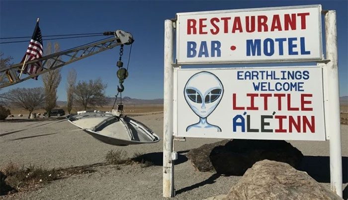 A sign for tourists about Area 51.