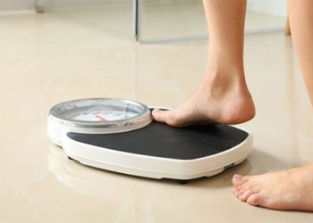 why do we gain weight in winter 35915