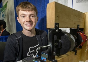 17 year old student designs engine with ability to transform electric vehicle industry 122408