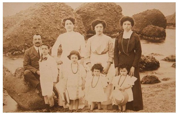 The Levi-Montalcini family with four children. Rita is the girl on the far right.