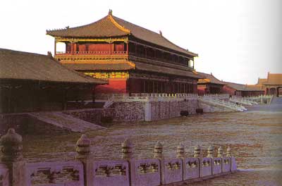 Crossing a vast space, the Hall of Supreme Harmony is located at the top of two flights of marble stairs and a pathway used for the emperor's palanquin, guarded strictly with carvings in the center.