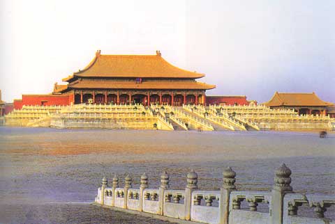 Crossing a vast space, the Hall of Supreme Harmony is located at the top of two flights of marble stairs and a pathway used for the emperor's palanquin, guarded strictly with carvings in the center.