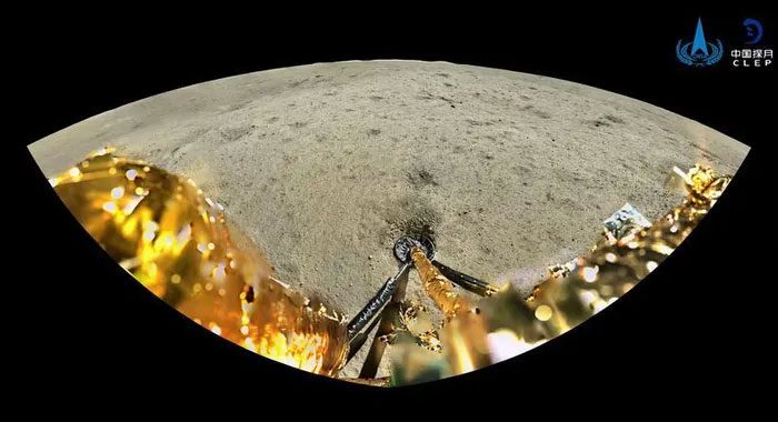 Lunar surface image captured by the panoramic camera on the Chang'e-6 spacecraft.