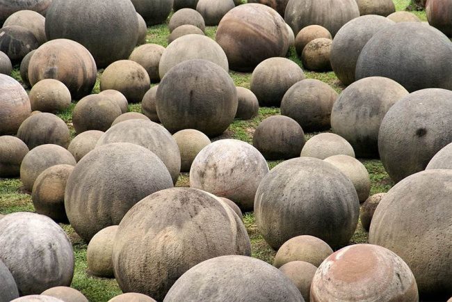 The Giant Stone Spheres of Costa Rica