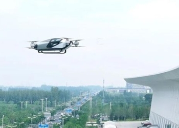 car takes first flight in beijing china 135010