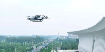 car takes first flight in beijing china 135010